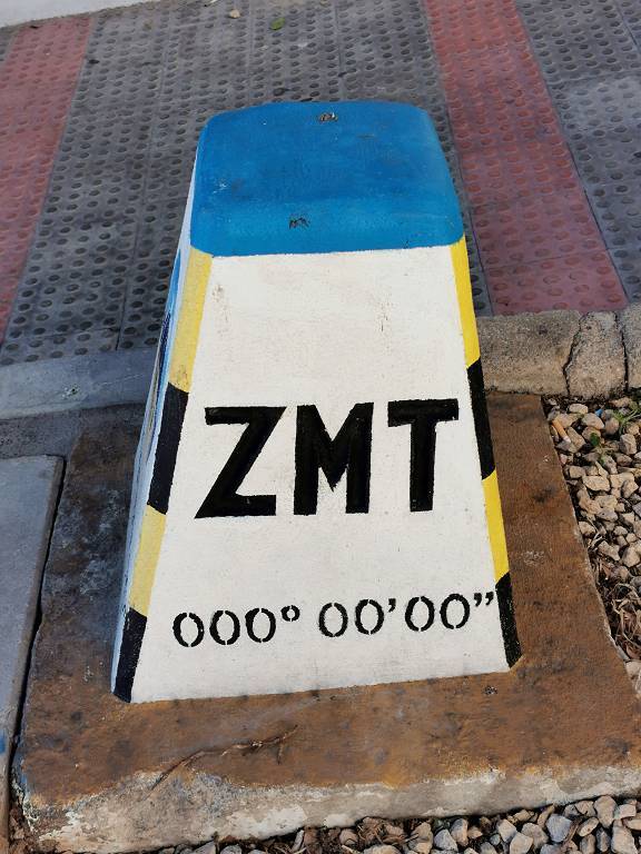 in Altea befindet sich der 000 Längengrad