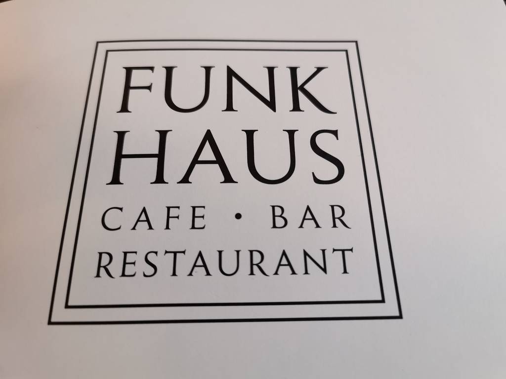 trinken wir heisse Schokolade