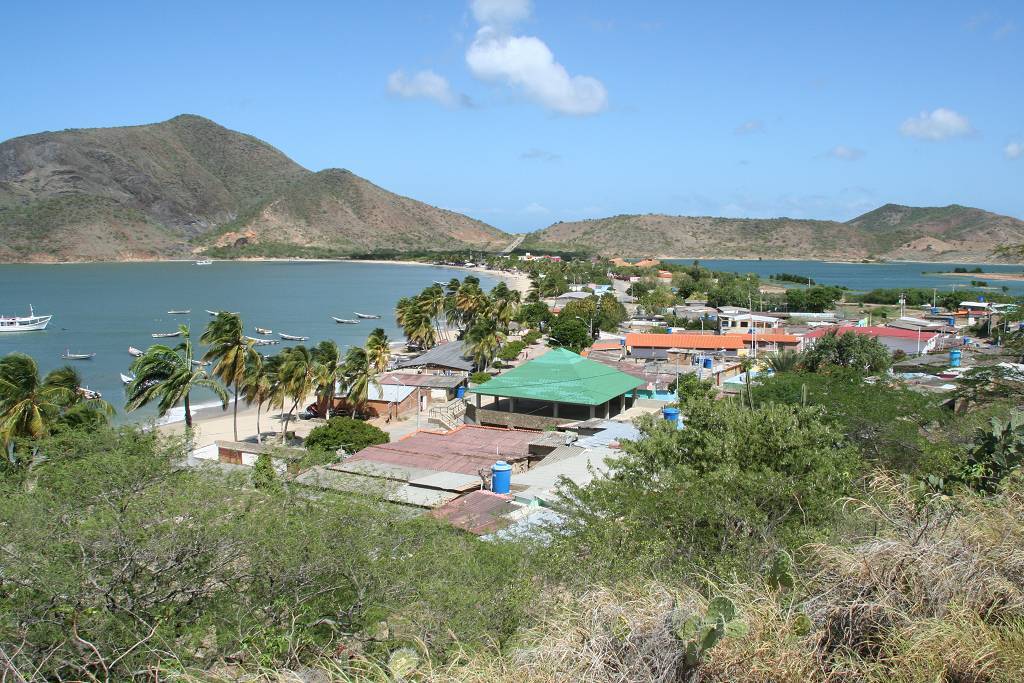 Blick von der Burg in Juangriego