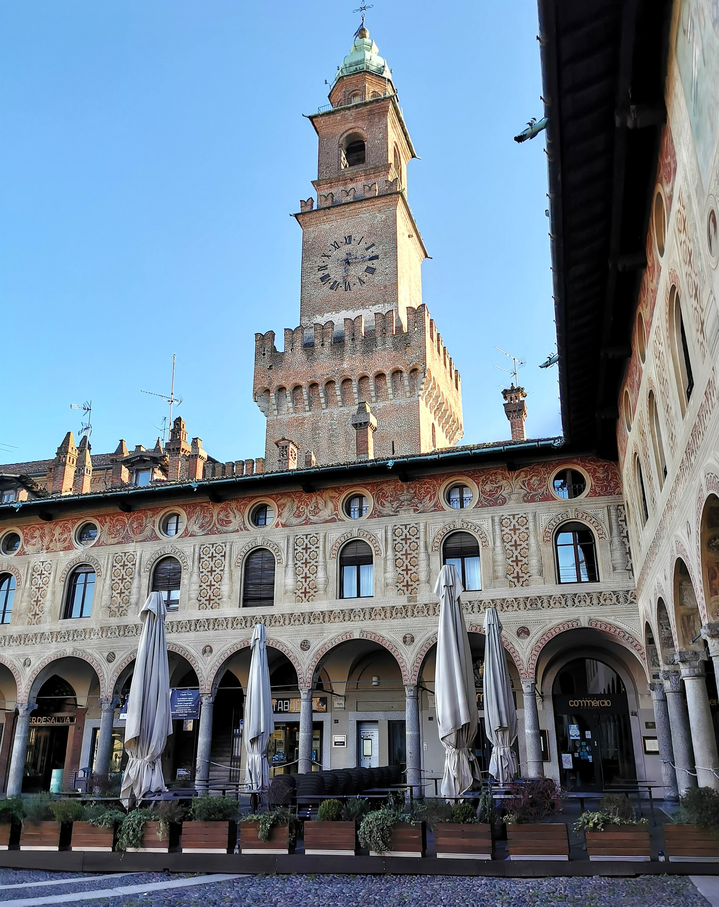 in Vigévano, Piazza Ducale