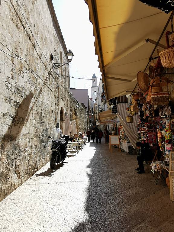 Bari