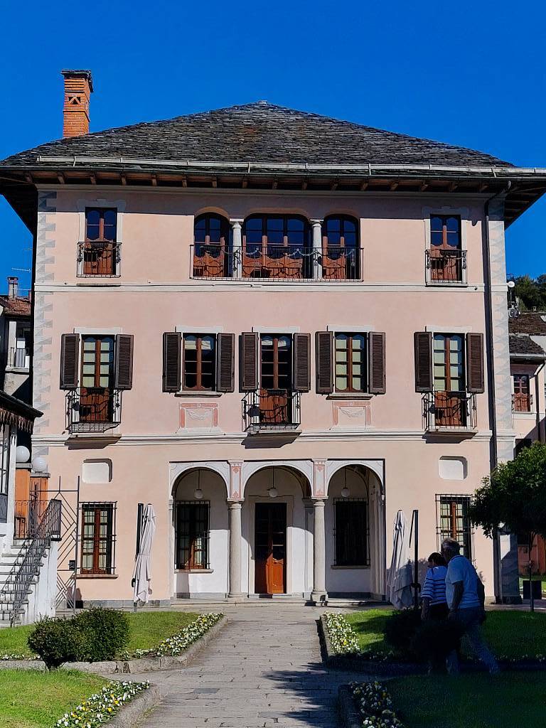 die Seeseite vom Rathaus