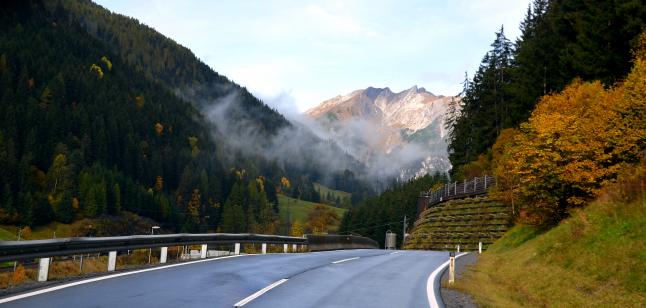 jetzt geht es über den Arlberg-Pass