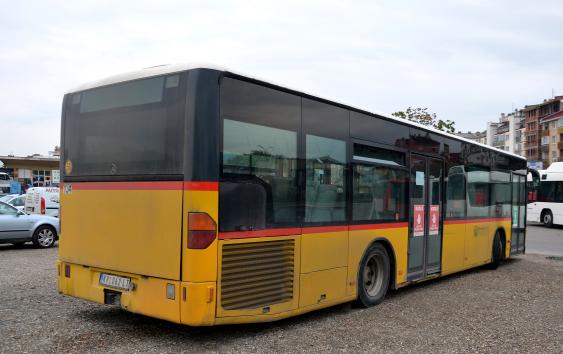 Schweizer Postautos in Serbien