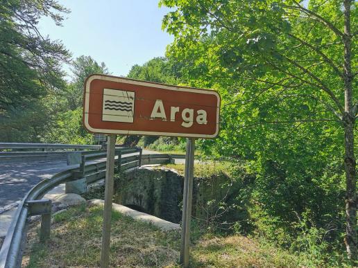 am Fluss Arga