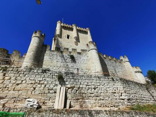 in Peñafiel