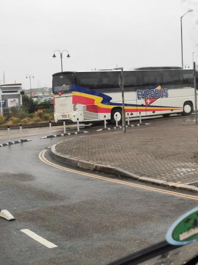 in Penzance , ha, ein Schweizer Bus!