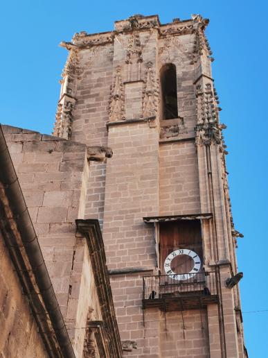Die Kirche Santas Justa y Rufina beherbergt eine der ältesten Uhren von ganz Spanien (XIV Jh.) Nur hat sie leider keine Zeiger mehr !
