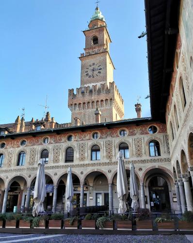 in Vigévano, Piazza Ducale