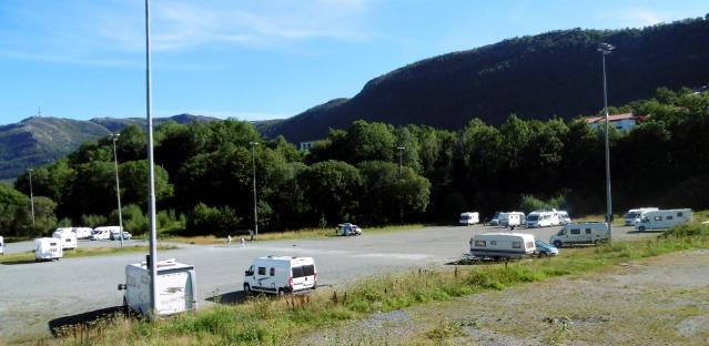 der Stellplatz in der Nähe von Bergen