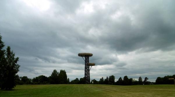 der Aussichtsturm in Rouge